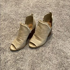 ❌SOLD❌Quips Shoes